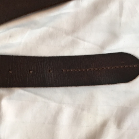 American Eagle brown leather belt with bronze square metal buckle EUC - Picture 5 of 5